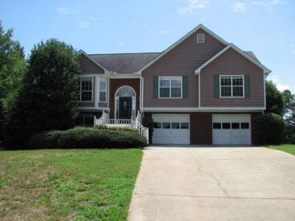 $96,500
3294 Holly Stand Ct Loganville GA. This is Cool!