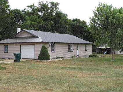 $97,599
TRUE WALK TO THE WATER! Wow, what a find this is! Nice 3 bed/2 bath home