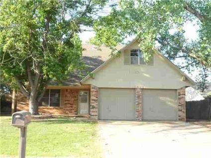 $98,000
Edmond 3BR 2BA, Priced to sell at just $ 61 a sq ft !!