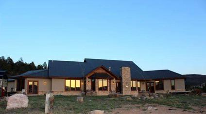 $990,000
Endless Big Sky Views from Every Room. Custom Designed & Built Home on 10