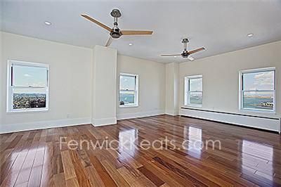 $995,000
Brooklyn 2BR 2BA, If you are looking for the WOW factor you