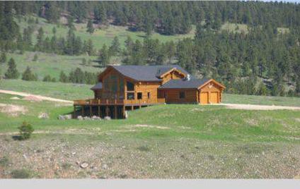 $995,000
Log Home at the Foot of the Bighorns!