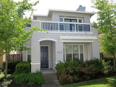 $998,800
2 Blocks to Castro St in Downtown Mountain View