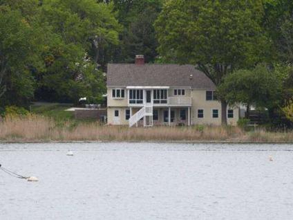 $999,000
Beautiful Waterfront Property In Stongs Neck