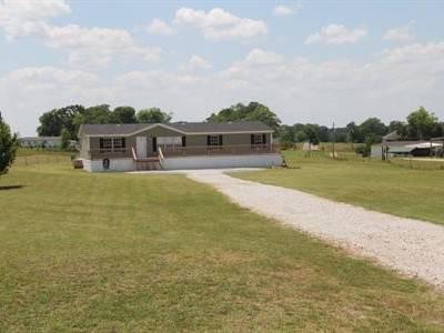 $99,000
Home On 2 Acres!