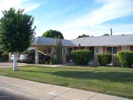 $99,000
Sun City 2BR 1BA, WOW! Don't miss out on this one!