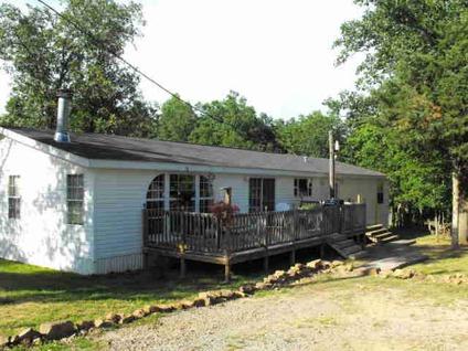 $99,600
Very nice manufactured double wide with 3.55 acres. This well maintined home