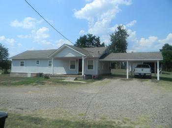 $99,900
Dover 3BR 2BA, Listing agent and office: Randy Campbell