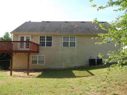 $99,900
Winder Three BR Two BA, 3/2 IN ASHLEY OAKS S/D!WELCOMING FRONT