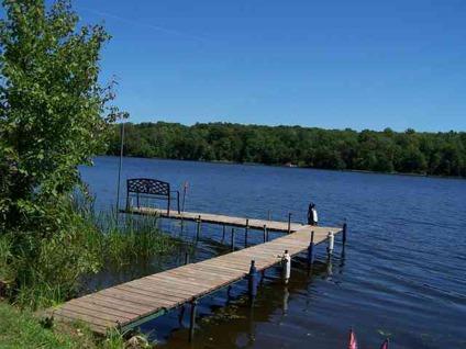 $99,900
Winter 1BR, Outstanding Lake lot with a very nice 26 '