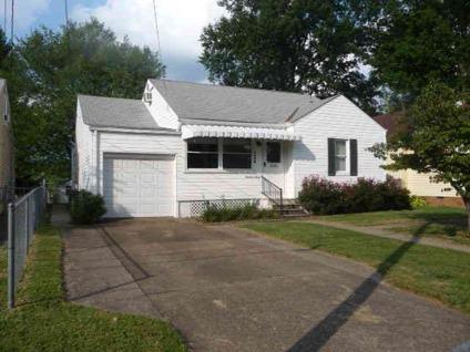 $99,937
ST ALBANS - GREAT LOCATION! One owner home, g...