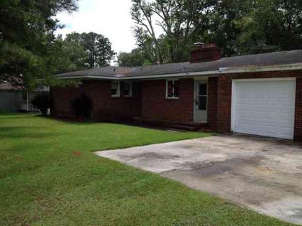 $99,999
Pollocksville 3BR 2BA, All brick and well maintained.With a