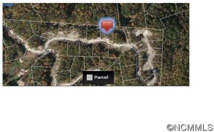 $9,500
Good size lot in Seven Falls subdivision. Property is sold as is.