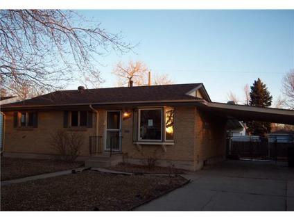 Beautiful Lakewood, CO Brick ranch home priced in the high $100,000's