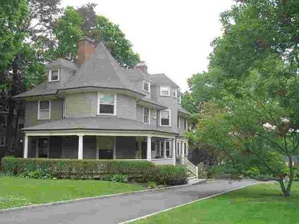 Glen Ridge 8BR 4.5BA, 'Wistful Vista' is the name of this
