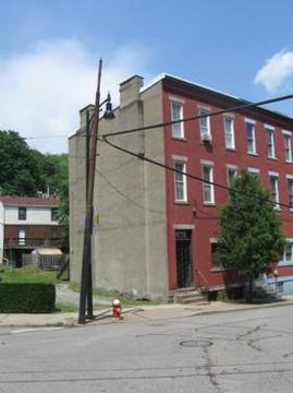 Home / Duplex, Located in City of Pittsburgh