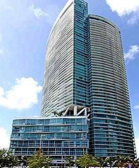 $502,000
HOT:: MARINA BLUE 1+Den / Two BA - Classy Bldg (Brickell / Downtown Miami)