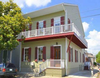 Not your everyday all-inclusive rental. Located in hot Marigny location walking