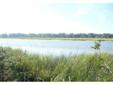 $79,900
A great 1.2 acre waterfront lot located in Dolphin Island.