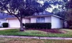 BEAUTIFUL 3/2 HOME, VERY WELL MAINTAINED, LANDSCAPED YARD, LAMINATE FLOORS, CROWN MOLDING, AND MANY EXTRAS. THIS HOME IS GREAT FOR A FIRST TIME HOMEOWNER! WITHIN WALKING DISTANCE FROM ARGYLE ELEMENTARY SCHOOL AND MINUTES FROM THE OAKLEAF TOWN CENTER. THIS