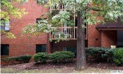 LIQUIDATION! The lowest price in Turtle Creek and priced under assessment. An excellent 2 bedroom, 2 bath unit with brand new carpet and paint. Pool and tennis court. HOA covers everything but electric. Walk to theaters and Trader Joe's.
Bedrooms: 2
Full