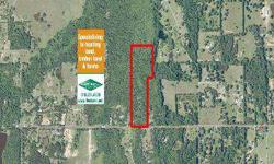 21 acre home site southwest of West Monroe in Ouachita Parish. This tract is ideal for anyone looking for a wooded, secluded home site with hunting potential outside the city limits of West Monroe. Timber consists of mature mixed hardwood, cypress and