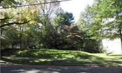 Great opportunity to build your new home. Vacant lot, currently used as a residential yard, some trees and grass. Adjacent home at 107 Center for sale. MLS 2892735
Bedrooms: 0
Full Bathrooms: 0
Half Bathrooms: 0
Lot Size: 0.16 acres
Type: Land
County: