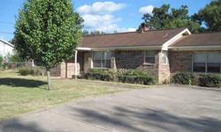 VLB This property qualifies for HomePath Mortgage and HomePath Renovation Mortgage. Call agent for details. Great home and perfectly priced. Home sits high in Artesian Acres. Room off garage could be gameroom. Yard it totally fenced.
Listing originally