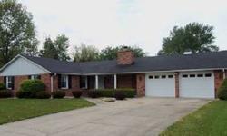 Spacious 3 bedroom/ 2 bath brick ranch located on Anderson's eastside. Features include family room plus living room. Eat-in kitchen and a formal dining room. Fireplace in family room. 2 car attached garage. Corner lot.
Listing originally posted at http