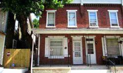 INVESTORS ALERT! 3 BEDROOM, BRICK END UNIT WITH COVERED PORCH, SOME WORK NEEDED.Listing originally posted at http