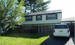 Well maintained hawthorne park colonial is move in ready and waiting for a new family.
Robert Millaway has this 4 bedrooms / 2 bathroom property available at 113 Hillcrest Ln in Willingboro, NJ for $110000.00.
Listing originally posted at http