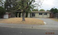 Great 3 beds two bathrooms home with nearly 1300 qsgt of living area. Marguerite Crespillo is showing this 3 bedrooms / 2 bathroom property in North Highlands, CA. Call (916) 517-6840 to arrange a viewing. Listing originally posted at http
