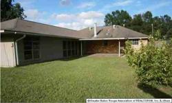 three BEDs 2 BATHROOMs LARGE LIVINGROOM WITH FIREPLACE. HUD OWNED PROPERTY. MANAGED BY MMREM HUD CASE # 221-389960Ann Dail is showing this 3 bedrooms / 2 bathroom property in BATON ROUGE, LA. Call (225) 761-0551 to arrange a viewing. Listing originally