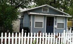 Short Sale - Walk to Lake Eola or work from this great 1/1 bungalow in downtown Orlando. Central Air, hardwood floors, ceiling fans, washer, dryer and storage shed! A vintage charm in downtown area. The Seller has retained an attorney to facilitate short