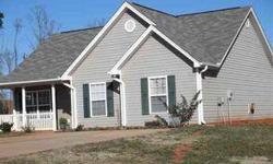 Great family home in the scenic Blue Ridge area of Greenville County. 3-BR, 2-BA ranch with a large Great Room. Combo DR and Kitchen with good kitchen cabinet storage. Laminate flooring recently installed in Great Room, Dining Room and Kitchen. Roof is 4