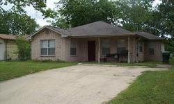 Great 2 bedroom, 1 bath home with fenced backyard, close to Texas A & M, restaurants,and shopping.
Listing originally posted at http