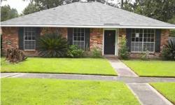 three BEDs 2 BATHROOMs WITH OVER 1400 LIVING ROOM. KITCHEN WITH BREAKFAST BAR. LIVING ROOM WITH CEILING FAN. SPACIOUS BEDROOM. NICE BACKYARD. MEASUREMENTS NOT WARRANTED BY REALTOR.Ann Dail is showing 16718 Bonham Avenue in BATON ROUGE, LA which has 3