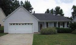 Beautiful 3 BR 2BA home in Simpsonville just minutes from shopping and the interstates. Discovery Park is less than a mile away. This lovely home is located on a cul-de-sac lot, so through traffic is not a problem. You can sit on the front porch and watch