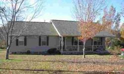 Very nice country home on 5 acres only a few minutes from Batesville. Pretty french doors to large back deck, nice kitchen and dining combo, additional bonus room for extra bedroom or family room.
Listing originally posted at http