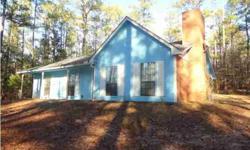 Great home with 3 bedroom 2 baths and screen porch. Great Room w/ Fire Place and separate dining room. Kitchen is incredible very spacious with tons of cabinets and counter tops. Bank of America Pre-qualification required on all financed offers. Cash