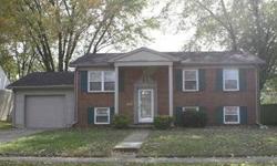 Lots of house for the money!! Great bi-level on peaceful culdesac on evansvilles northside.
Michael Reeder is showing 810 Hartford CT in Evansville, IN which has 4 bedrooms / 2 bathroom and is available for $119900.00. Call us at (812) 305-6453 to arrange