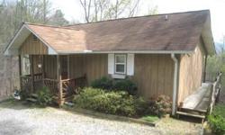 Just the right size cabin in the beautiful North Georgia mountains, 2br/2ba with year round mountain views, wrap around deck/porch, screen porch, full finished basement has 1br/1ba and a den plus another deck off of it, upstairs has a greatroom with
