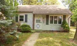 Come check out this 2 beds, one bathrooms home full of potential!!
Angela Grable has this 2 bedrooms / 1 bathroom property available at 4825 Bowser Avenue in FORT WAYNE, IN for $11000.00. Please call (260) 244-7299 to arrange a viewing.
Listing originally