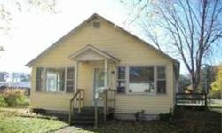 Home has great potential with a little tlc. Nice size garage. This home is sold as-is and is an equal housing opportunity. FHA financing available. Property is UI (uninsurable) but may be eligible for FHA 203 K Financing.
Bedrooms: 3
Full Bathrooms: 1