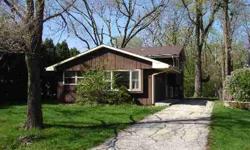 Priced to sell this split level home is easy to show and just needs a little TLC. Newer roof and eves. Newer furnace and a/c This home is featured AS-IS Home sits near nice wooded area in the back of the house. Purchase the home AS-IS
Listing originally