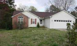Needs some TLC on the interior but endless possiblities. Great floor plan and your above ground pool in the spacious back yard. Great room and separate dining room. Close to LOWES.
Listing originally posted at http