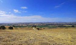 A beautiful 15+/- acre parcel ready for you today! This property features spectacular views of the surrounding vineyards and hills. The land is located at the end of the road, usable and accented by oak trees. This property is truly ready for your dream
