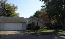 Bedrooms: 2
Full Bathrooms: 1
Half Bathrooms: 1
Lot Size: 0.15 acres
Type: Single Family Home
County: Stark
Year Built: 1925
Status: --
Subdivision: --
Area: --
Zoning: Description: Residential
Community Details: Homeowner Association(HOA) : No
Taxes: