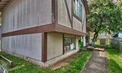 Spacious and affordable tacoma home, conveniently located within minutes of popular tacoma destinations. David Gala & The Hume Group is showing this 3 bedrooms / 1 bathroom property in Tacoma, WA. Call (253) 312-4448 to arrange a viewing. Listing