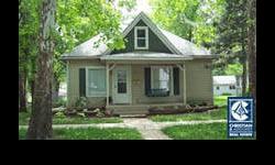 Nice 2br, 2 bath home. Great starter or for investment. Call or email Tammy for more info 785-587-5222 x 113 (click to respond)